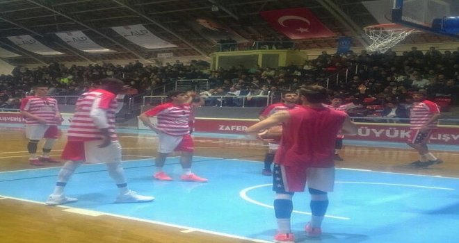 Bandırma Kırmızı, Afyon Belediyespor'u yine yendi
