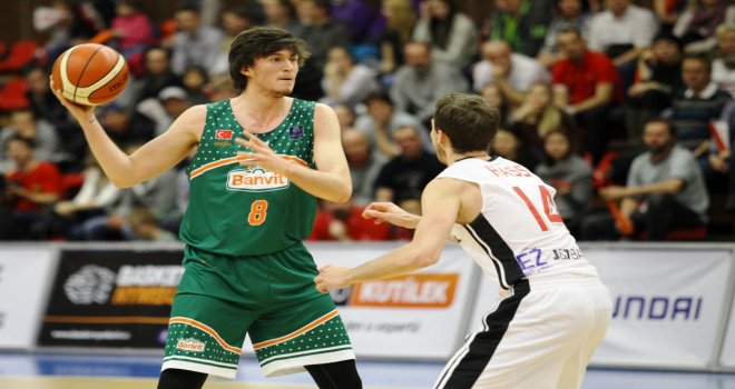 Banvit, Aris'i konuk ediyor