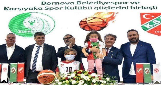 Bornova Belediyesi Karşıyaka için imzalar atıldı