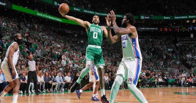 Boston Celtics, 76ers'ı eledi