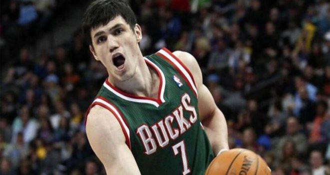 Bucks, Ersan İlyasova'yı serbest bıraktı 