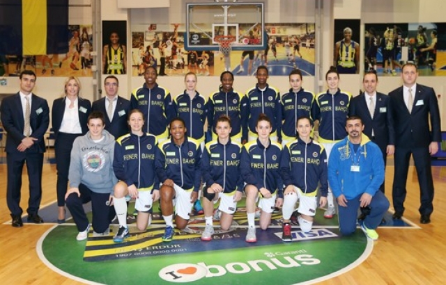 Fenerbahçe final için sahada