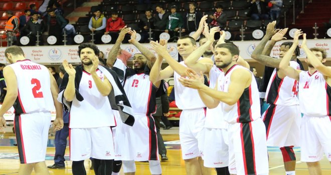 Gaziantep Basketbol, Fransa'da galibiyet arıyor