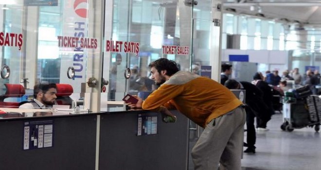Havalimanında yaşayan Mehmet Şanlı'dan iyi haber...