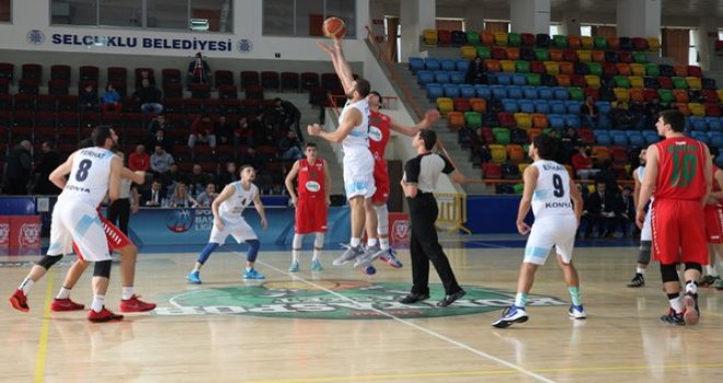 Selçuklu Belediyespor Pınar Karşıyaka Gelişim'e galibiyet şansı vermedi