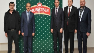  Muratbey ve Uşak Sportif resmi imzayı attılar 