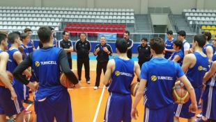  U16 Yıldız Milliler çalışmalara başladı 