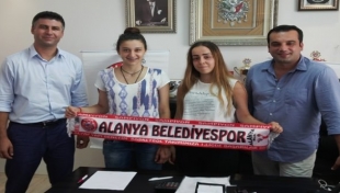 Alanya Belediyespor'a iki genç yetenek