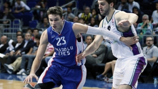 Anadolu Efes, Malaga'da galibiyet peşinde