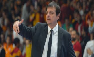 Ataman: Bundan sonraki hedefimiz Basketbol Süper Ligi şampiyonu olmak