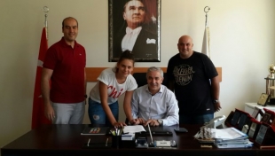 Bursa Büyükşehir Belediyespor'dan transfer