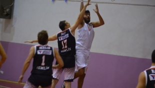 Çekişmeli maçı Bilecik Belediye kazandı