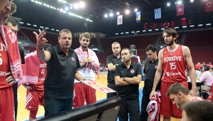 Ergin Ataman:''Doğuş, Ersan ve Oğuz önemli katkı verdiler''