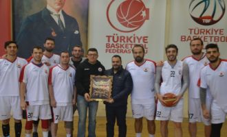 Gemlik Basketbol, Bilecik Belediyespor'u yendi
