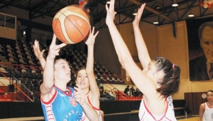 Helin Bozbeyi Mersin Basketbol'da