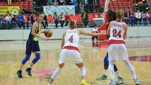 Kadınlar Euroleague'de temsilcilerimiz sahada