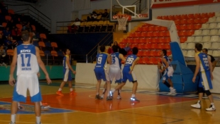 Kepez Basketbol'dan önemli galibiyet