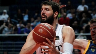 NİKOLA MİROTİC BULLS OLDU
