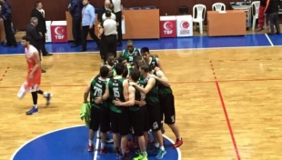Sakarya Büyükşehir, Adanaspor engelini aştı