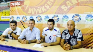 Sakarya Büyükşehir transferde hız kesmiyor