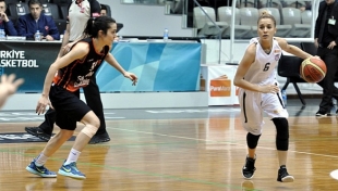 Samsun Canik, Beşiktaş'ı deplasmanda devirdi