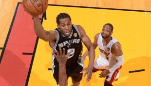 SPURS ŞAMPİ...