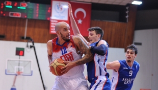 Tofaş'ta Andre Smith ile yollar ayrıldı