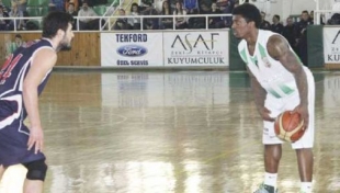 Yeşilgiresun Belediyespor Kayseri'de kazandı