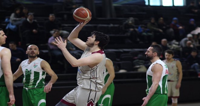 Türkiye Basketbol Ligi'nde ilk yarı sona erdi