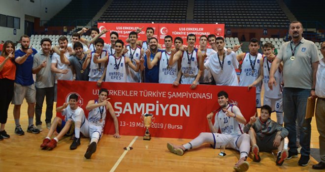 U16 Erkekler Türkiye Şampiyonası'nda zafer Anadolu Efes'in