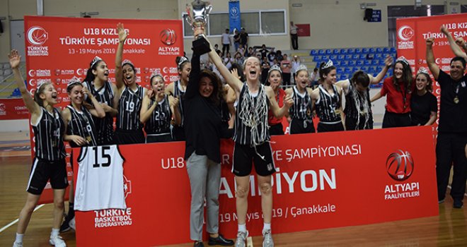 U18 Kızlar'da şampiyon Beşiktaş