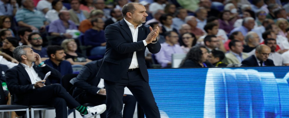 Mersin Basketbol antrenörünü açıkladı
