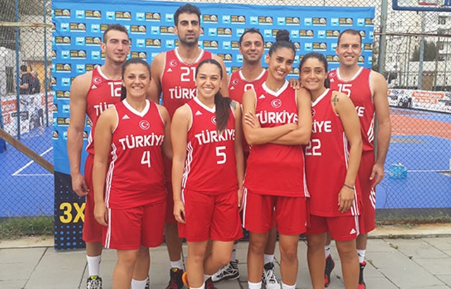  2014 Yılının En İyi 3x3 Oyuncuları Açıklandı 