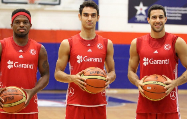  A Milliler İstanbul'da İlk Antrenmanını Yaptı 