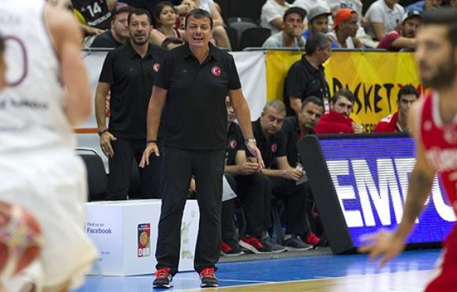  Ergin Ataman: ''Son Denemelerimizi Yapıyoruz''