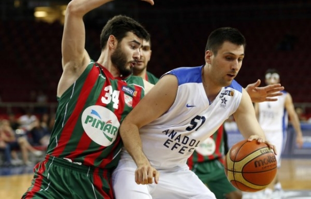  PINAR KARŞIYAKA YARI FİNALDE