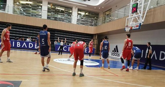  U18 Genç Erkek Milli Takım, Pertevniyal'e kaybetti
