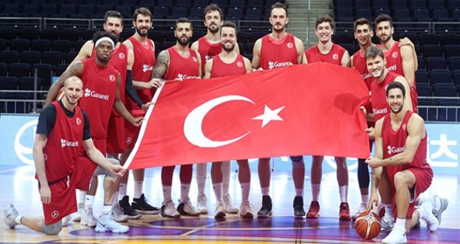 12 Dev Adam, 30 Ağustos Zafer Bayramı'nı kutladı...