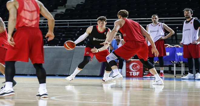 12 Dev Adam hazırlıklarını Ankara'da sürdürüyor