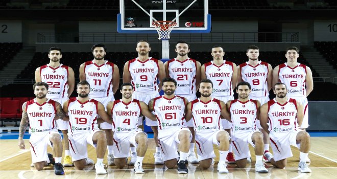 12 Dev Adam'ın konuğu Ukrayna