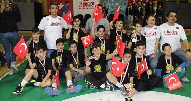 23 Nisan Juniorlar Basketbol Turnuvası sona erdi
