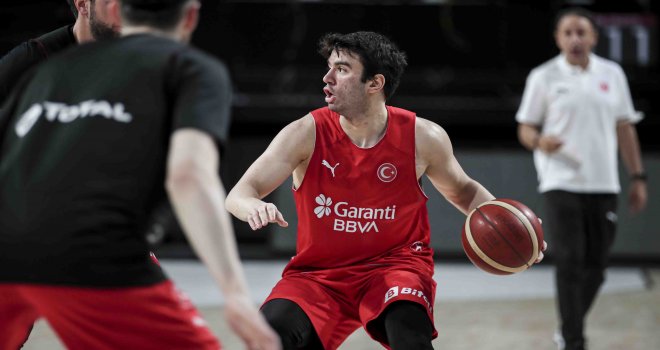 A Erkek Milliler çalışmalarını sürdürüyor