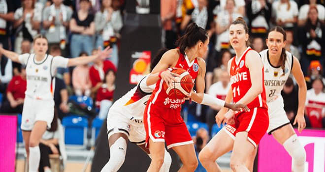 A Kadın Milliler Almanya'ya kaybetti