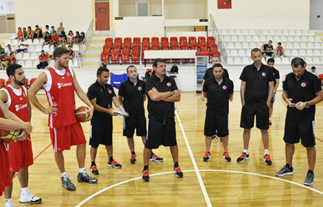 A Milli Takım Çeşme'de çalışmalara başladı