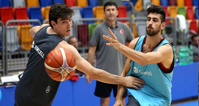 A Milliler Çekya karşısında...