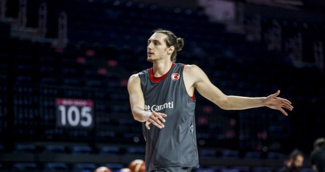 A Milliler'de Berkan Durmaz kadrodan çıkarıldı