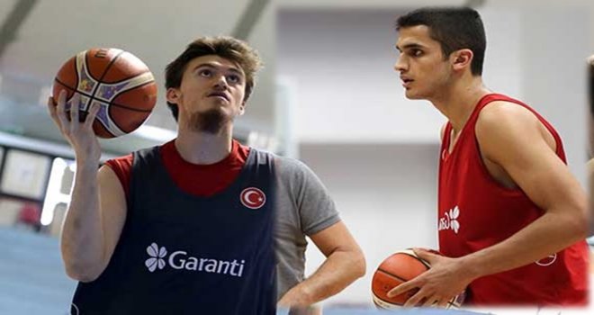 A Milliler'de kadro 14 kişiye indi...