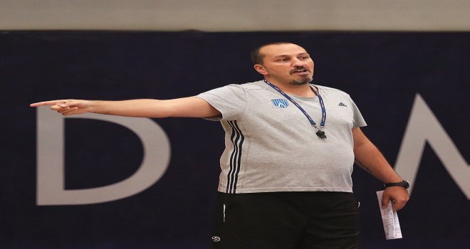 Acıbadem Üniversitesi'nde istifa