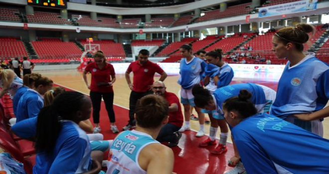 Adana ASKİ, İstanbul Üniversitesi'ni yendi