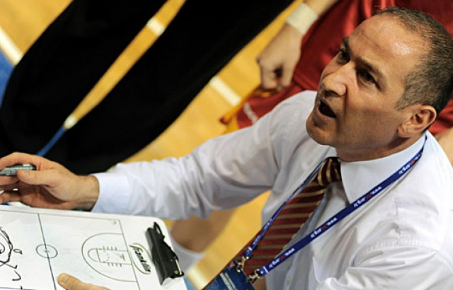 Adana Botaş, Yıldızoğlu ile devam...